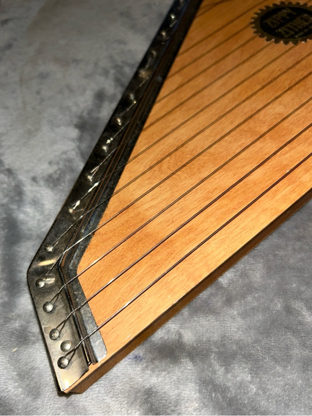 Vintage 1960s Zippy Zither Wooden Instrument - Boxed - 1 String Broken - Picture 3 of 9